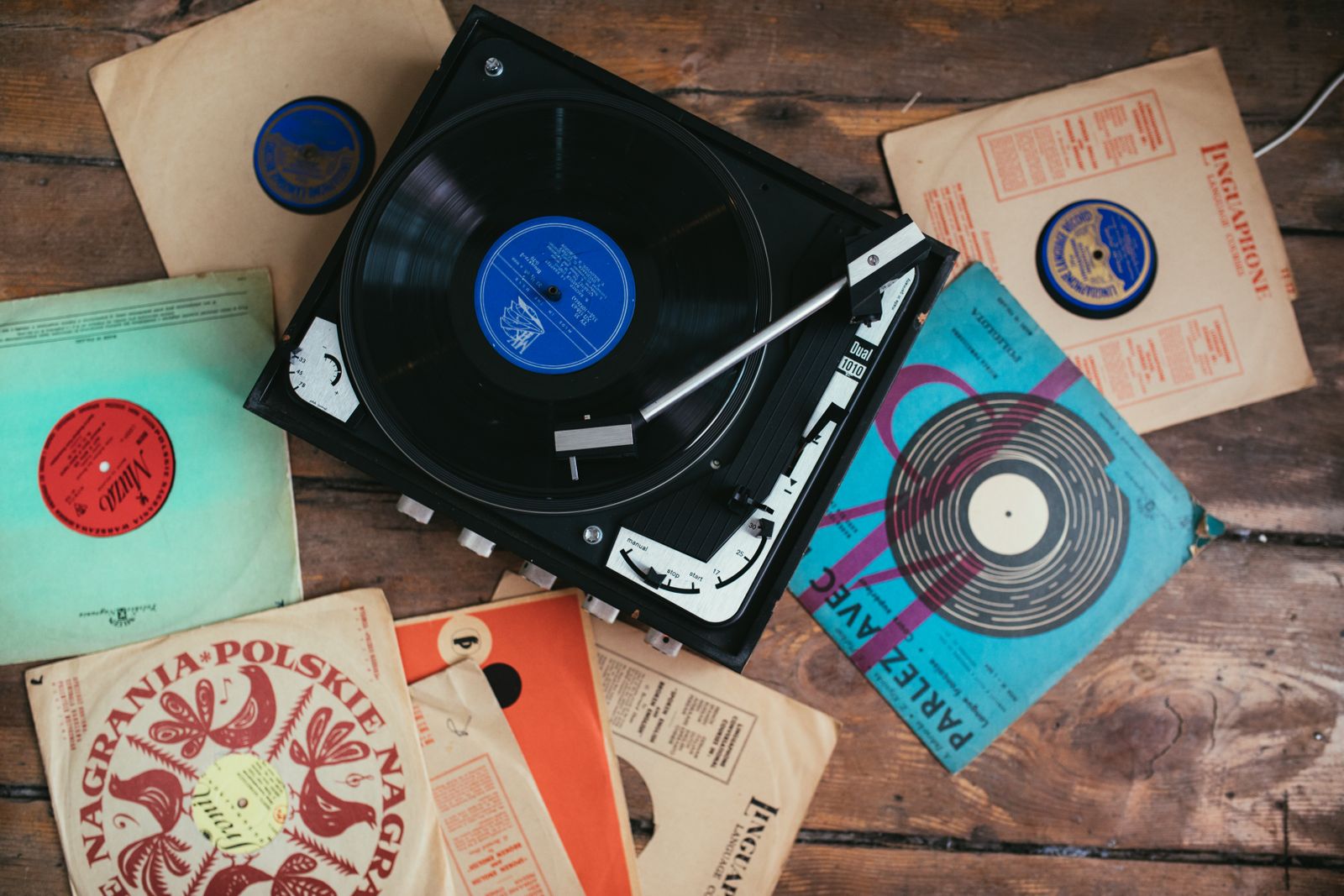 Vinyl records and a turntable, the heart of a Japanese jazz kissa